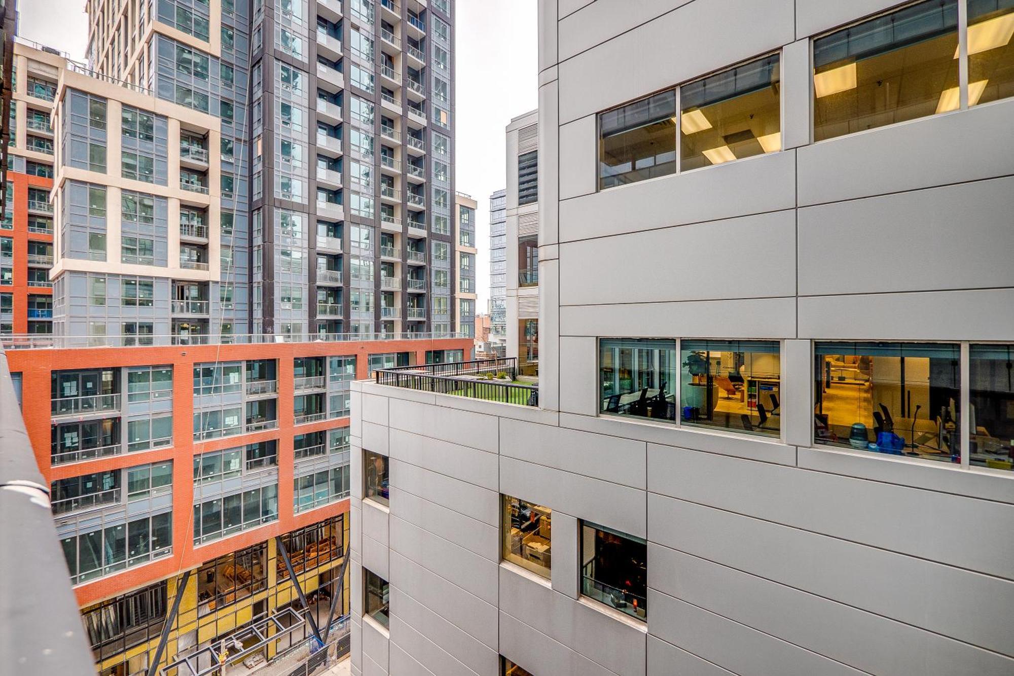Modern Suite On Peter St - City View トロント エクステリア 写真