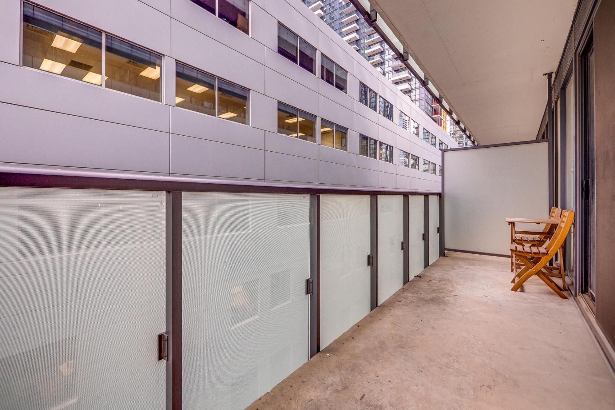 Modern Suite On Peter St - City View トロント エクステリア 写真